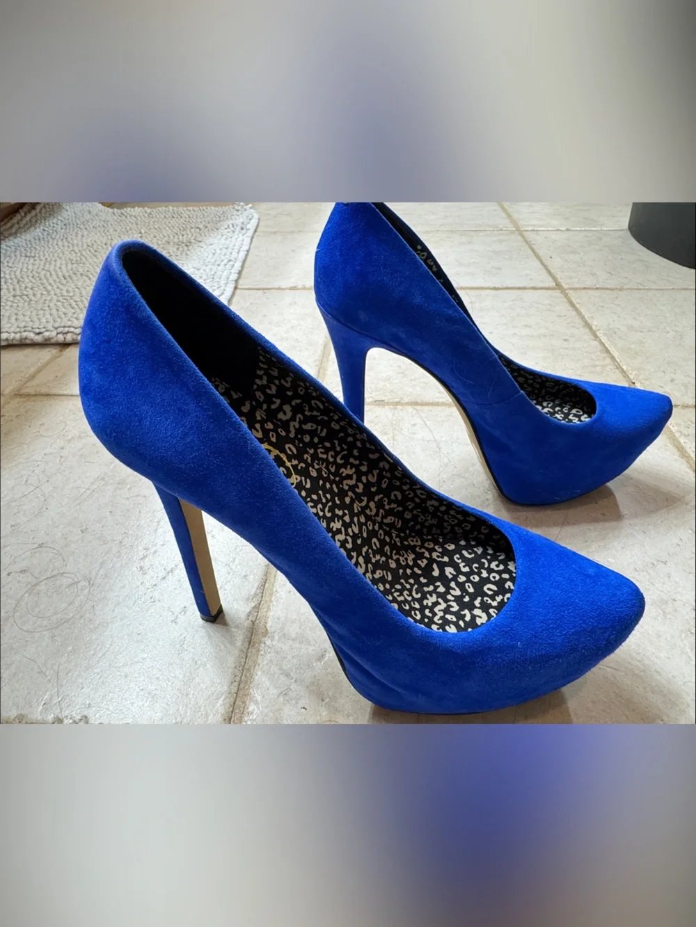 Jessica Simpson Royal Blue Suede Pointed-Toe Pumps